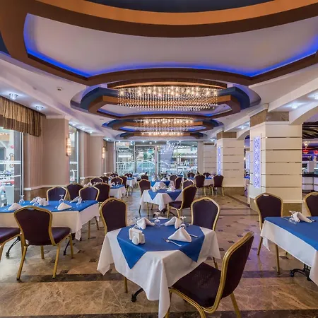 Tac Premier & Resort 4*