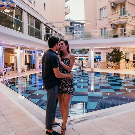 Tac Premier & Resort Alanya