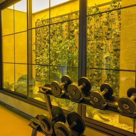 Tac Premier & Resort