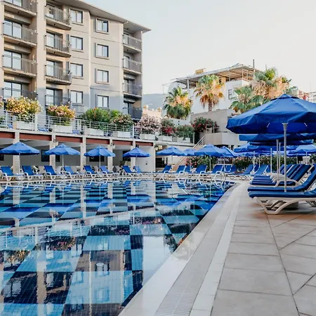 Resort Tac Premier & 4*