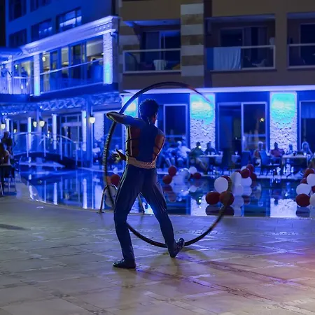 Resort Tac Premier &